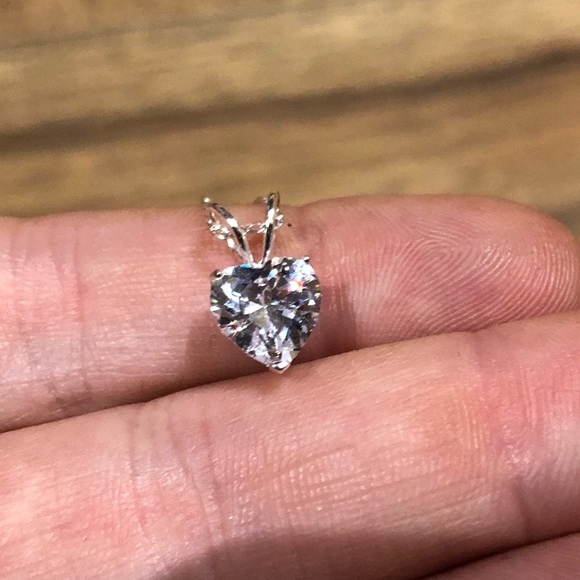 ♾️Heart Diamond Necklace marked 925 - Picture 1 of 3